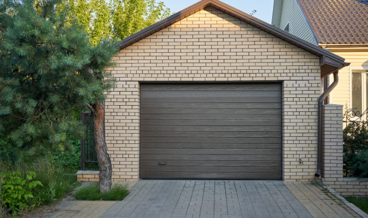 Garage Door Cable Repair in Evanstonn
