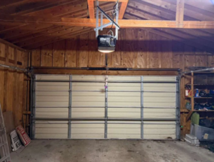 Emergency Garage Door Repair in Lincoln Park, Chicago: Fast, Safe & Always Available